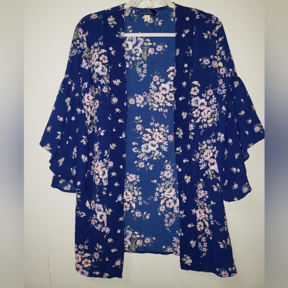 Francescas Blue Rain Bell Sleve Kimono Size Small